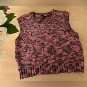 Steve Madden multi colored knitted vest size small